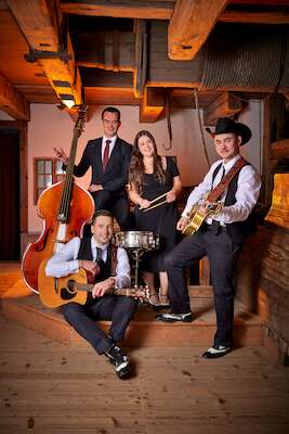 Kevin Cash and the Cattleman - Kevin Cash & The Catllemen