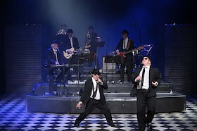 Die Blues Brothers - Ein Roadtrip through the Länd
