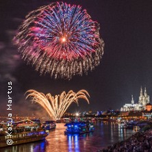 Kölner Lichter 2026 - Sparkassen-Tribüne am Basteiufer