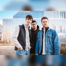 Independent Trio