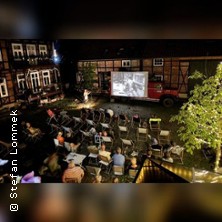 Wanderkino zu Besuch am Café Emil
