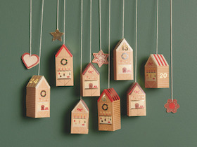 Adventsbasteln: Häuschen-Adventskalender