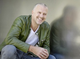 Bernhard Aichner liest aus "Totenfrau - Die Rückkehr"