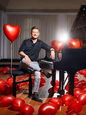 "Liebe ist..." - Lieder über die Ehe und andere Katastrophen