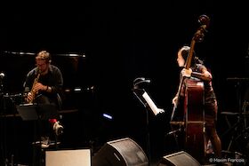 Émile Parisien - Yaron Herman - Prabhu Edouard - Linda May Han Oh: Floating