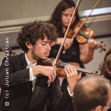 Piazzola Die Jahreszeiten; Tschaikowski