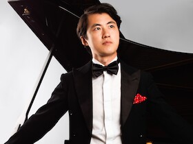 Großer Klavierabend mit Starpianist Haiou Zhang - zum 140. Todestag von Franz Liszt