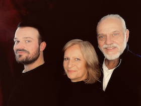 Jan-Gregor Kremp & Johanna Gastdorf - "Weihnachten im Zweizelgang"