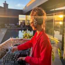 James Rooftop Beats