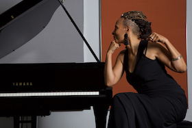Jocelyn B. Smith & Band - »Music for the Soul«