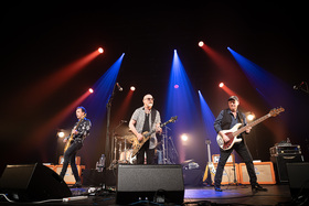 Wishbone Ash - Road Warriors Tour