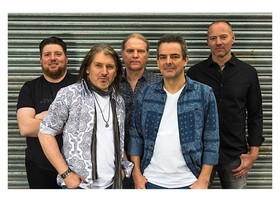MAD ZEPPELIN - Led Zeppelin Tribute Show