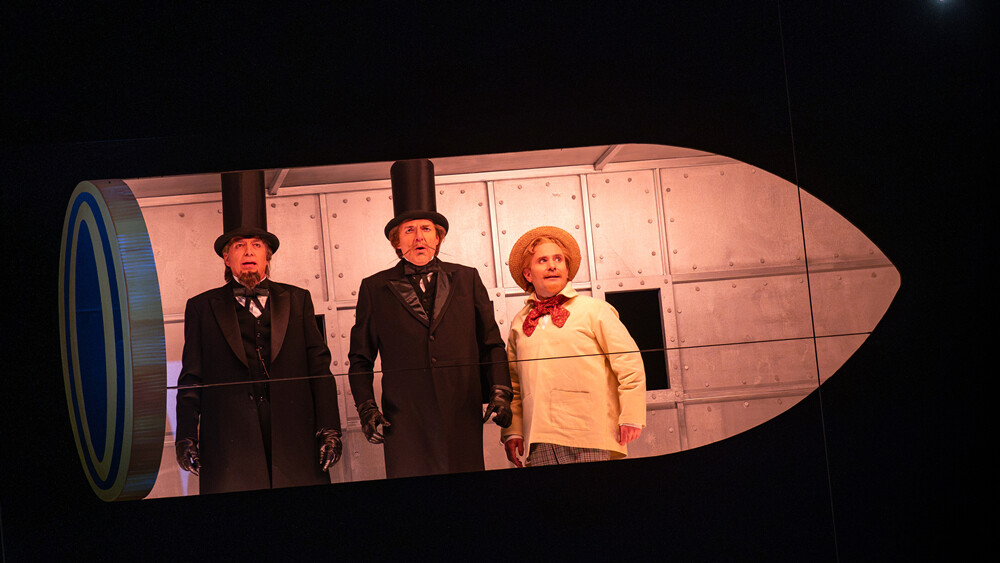 Reise zum Mond