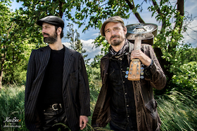 Waldbaden mit Musik