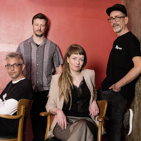 Katharina Maschmeyer & Nils Pollheide BLACK DOG GROOVE SOCIETY