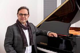 Persische Klaviermusik