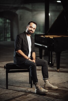 Jonathan Zelter - Nah & Unplugged 2026