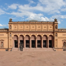 Sammlung & Ausstellungen