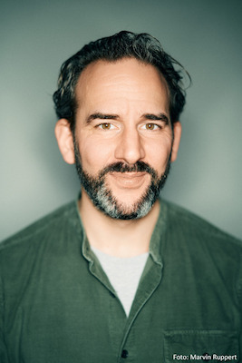 Philipp Scharrenberg mit "Verwirren ist menschlich"