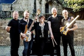 Maggie Reilly - Everytime We Touch Tour 2026 - Special guest Julia Neigel & Band