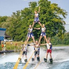 Wasserskishow - Sonntagsshow auf dem Wasser