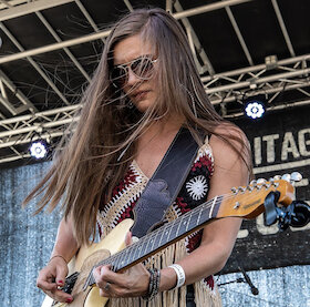 Katie Henry & Band (USA) - Die Naturgewalt in der Blues-Rock-Welt