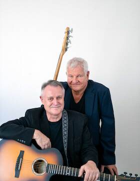 Ernst Mantel & Werner Koczwara - The Dark Side of the Huhn