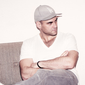 Festival of Lights in Concert - Chris Bekker - Premiere