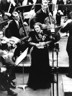 Lotte Lehmann: Anfang und Aufstieg - Open Air im Gutspark Groß Pankow