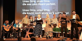 Mundart - „Schwidden un Woahres üssem Dorf“