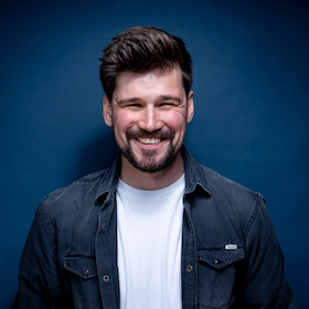 Gag & Breakfast - mit Max Beier