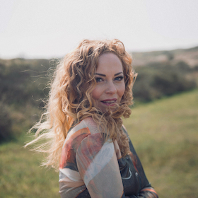 Anneke van Giersbergen & Band - ”Echoes In November – Fall 2026 Tour”