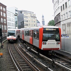 Ringtour – Stadtrundfahrt mit der U-Bahn - Hamburgs erste Stadtrundfahrt mit der U-Bahn