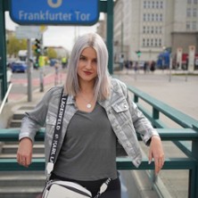 Julia Brandner - Calm your tits