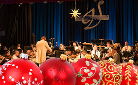 Sinfonisches Konzert zur Weihnachtszeit - mit der Vogtland Philharmonie