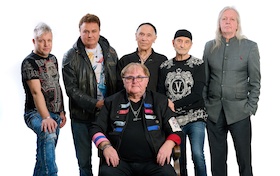 DIE OSTROCKLEGENDEN AUF TOUR