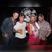 REBEL TELL und der Schlager wird gerockt