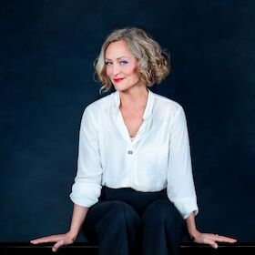Anne Folger - Musikkabarett: Spielversprechend