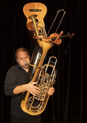 Andreas Martin Hofmeir - Konzertante Aneignung - eine musikalische Frechhei