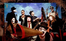 The Instant Voodoo Kit "We bring the fun...", Swing, Punk, Cabaret, Jahrmarkt, Varieté, New Orleans