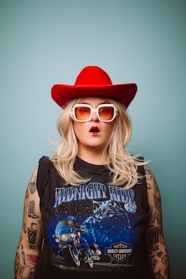 Kim Hoss lädt ein… - „… die Glaubenden.“