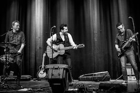 Oberbeck, Rill & Garthe – "3 Friends and a ton of songs"