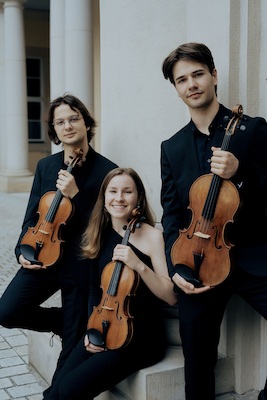 Trio Ikigai: Freu(n)de und Volksmusik