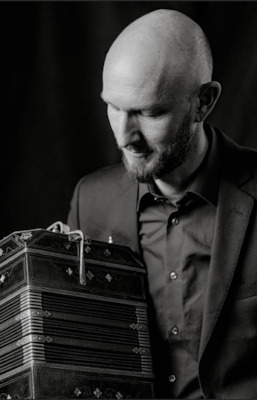 "Wenn Engel mit dem Teufel Tango tanzen"