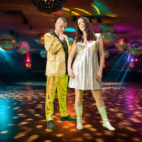 Mixtape & Bandsalat - Musik-Comedy-Show über die 80er-Jahre mit Moni Francis & Buddy Olly