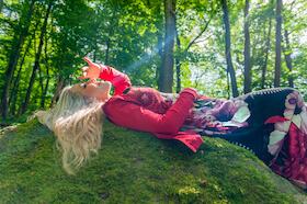 Anke Helfrich Trio: „We’ll Rise“