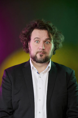 Götzendienst - Stand-Up-Comedy mit Götz Frittrang