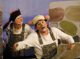 Kinder Theatertage 2026 - pohyb's & konsorten: Frederick die poetischste Maus