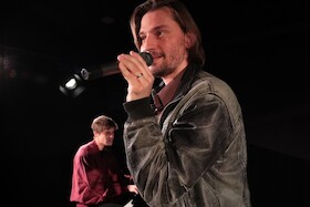 Messages – Botschaften von Brel, Barbara, Stromae und anderen - Ein Chansonabend mit Natanaël Lienhard und Jacob Bussmann