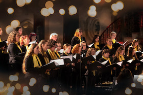 Traditionelles Weihnachtsliedersingen